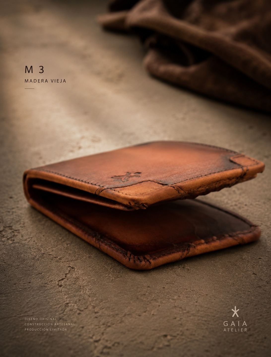 Billetera M3 Madera Vieja de GAIA ATELIER